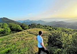 Las vistas desde Malbazar son impresionantes. La bruma cubre los valles mientras los montes observan silenciosos.