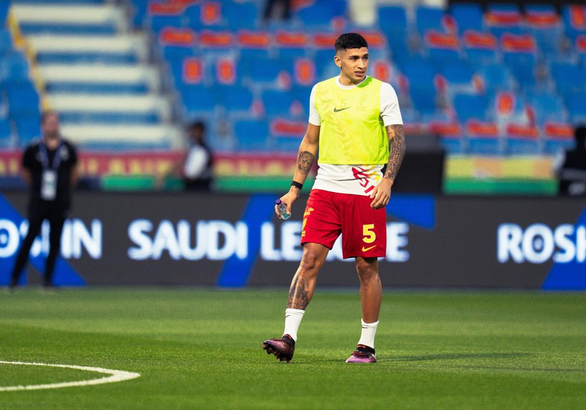 Equi Fernández, antes de un partido con el Al Qadsiah.