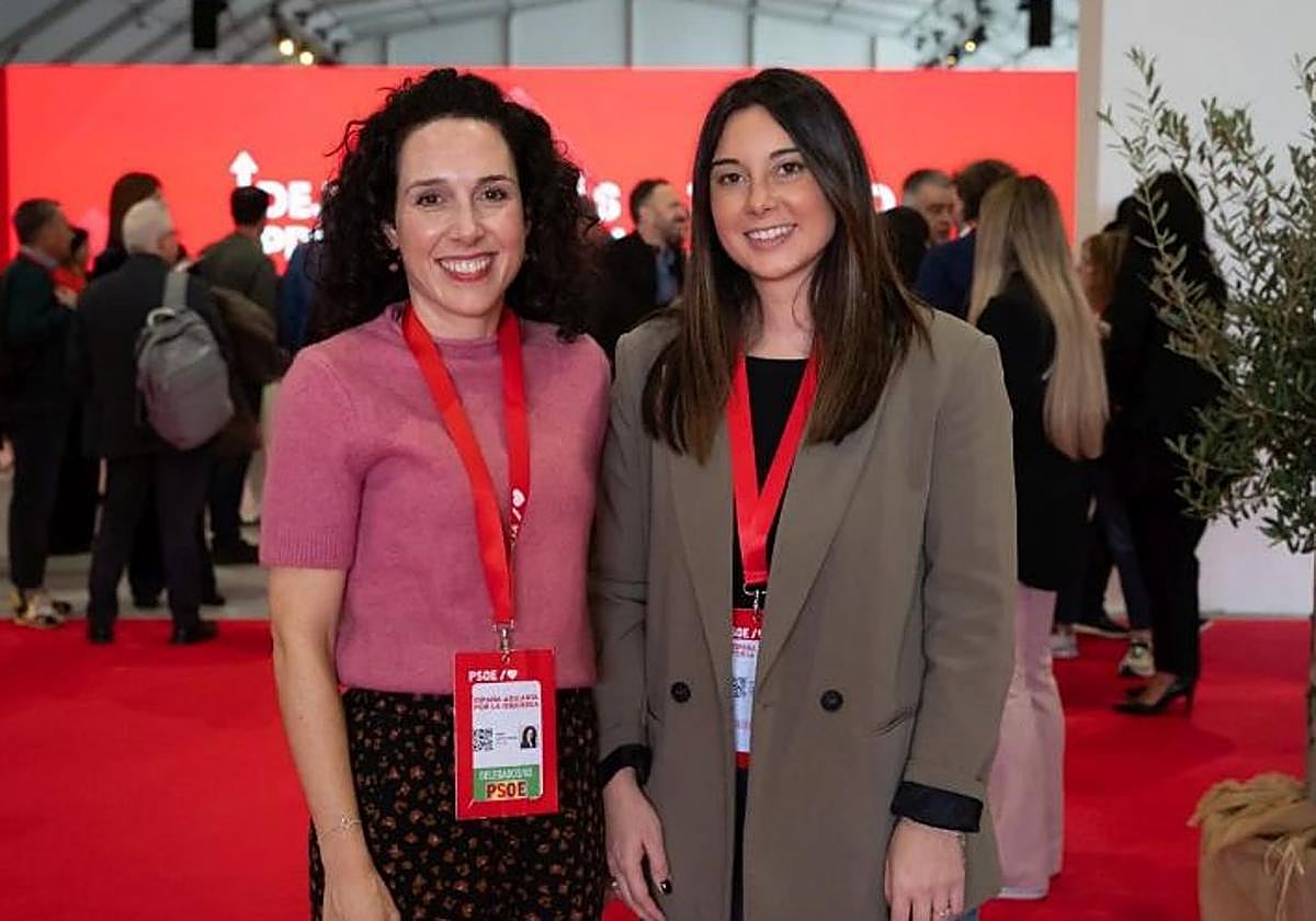 Nora Abete y Aroa Jilete, en una imagen del congreso del PSOE celebrado hace siete meses.