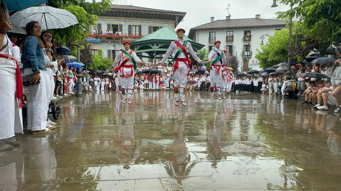 Lesaka disfruta de su día grande