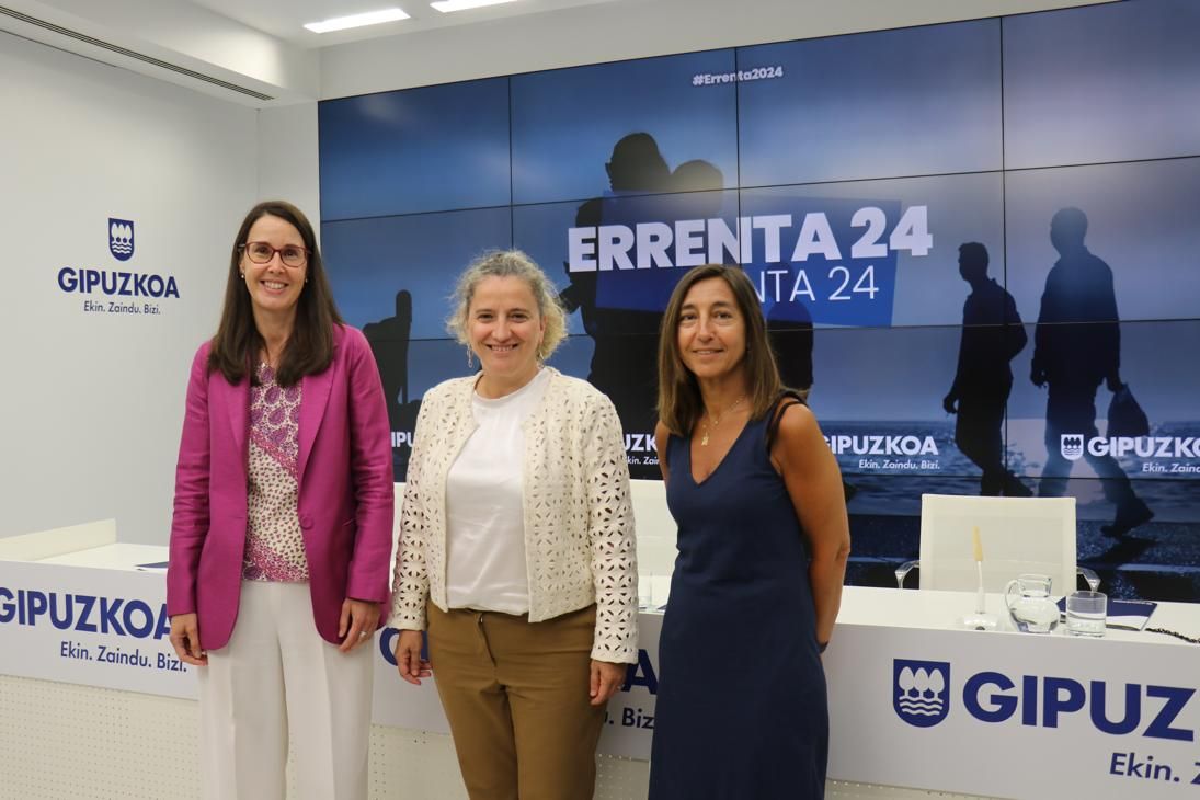 Irune Yarza, Itziar Agirre y Yolanda Domínguez