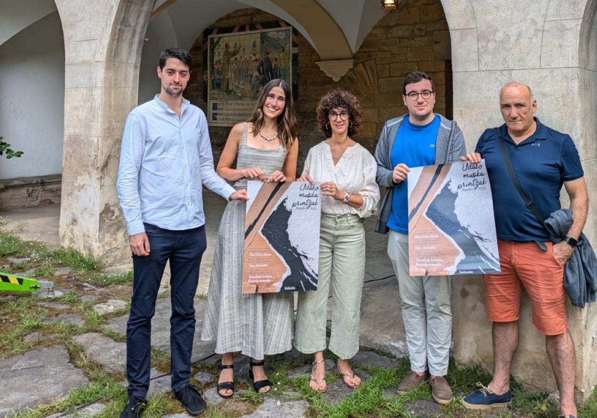 Presentación del ciclo en la ermita de la Magdalena.