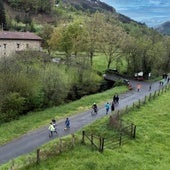 Camino entre Telleriarte y Brinkola en el que EH Bildu plantea tres medidas para paseantes, bicicletas y coches.