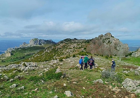 La Sierra de Cantabria recupera su nombre, pero mantendrá Toloño en el País Vasco