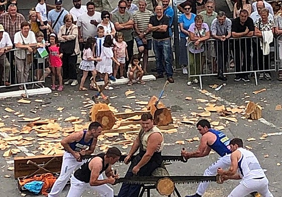 Iazko herri kriol jaialdiak jende ugari bildu zuen.