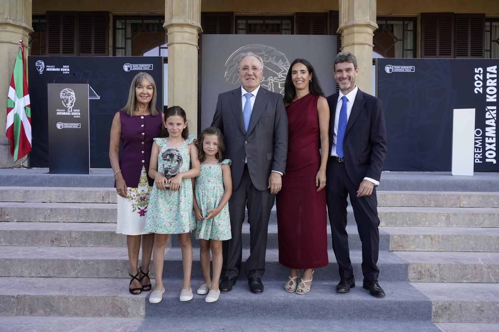 Los Korta premian a Jainaga en una defensa del arraigo de las empresas vascas