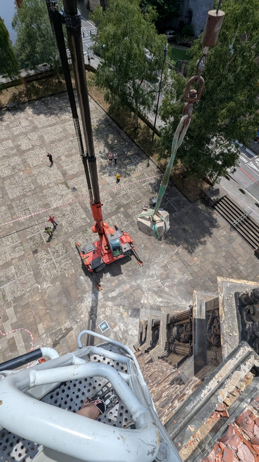 Daños en el edificio de la Universidad de Oñati por la caída de un rayo