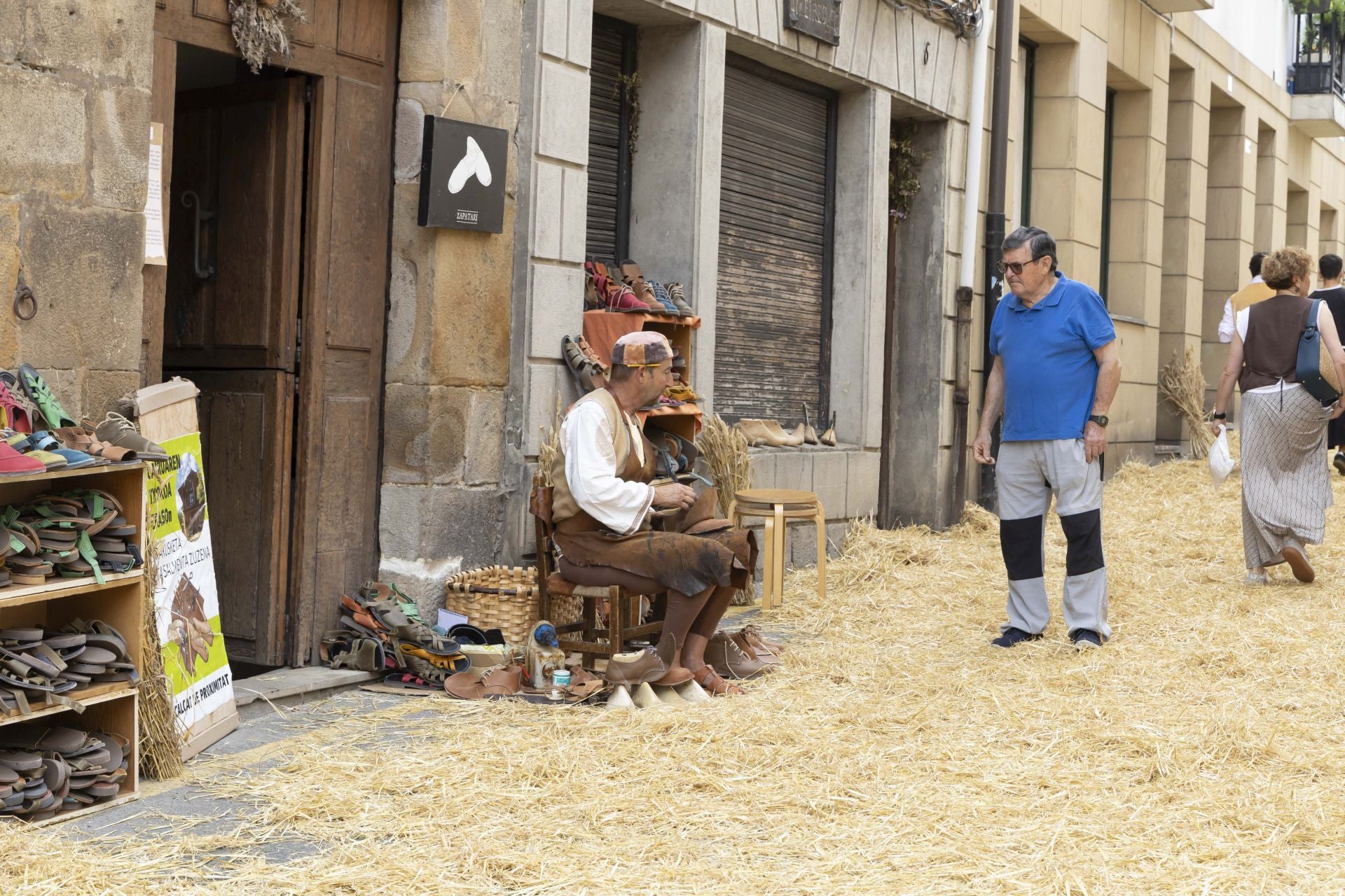 Segura recupera su feria medieval diez años después