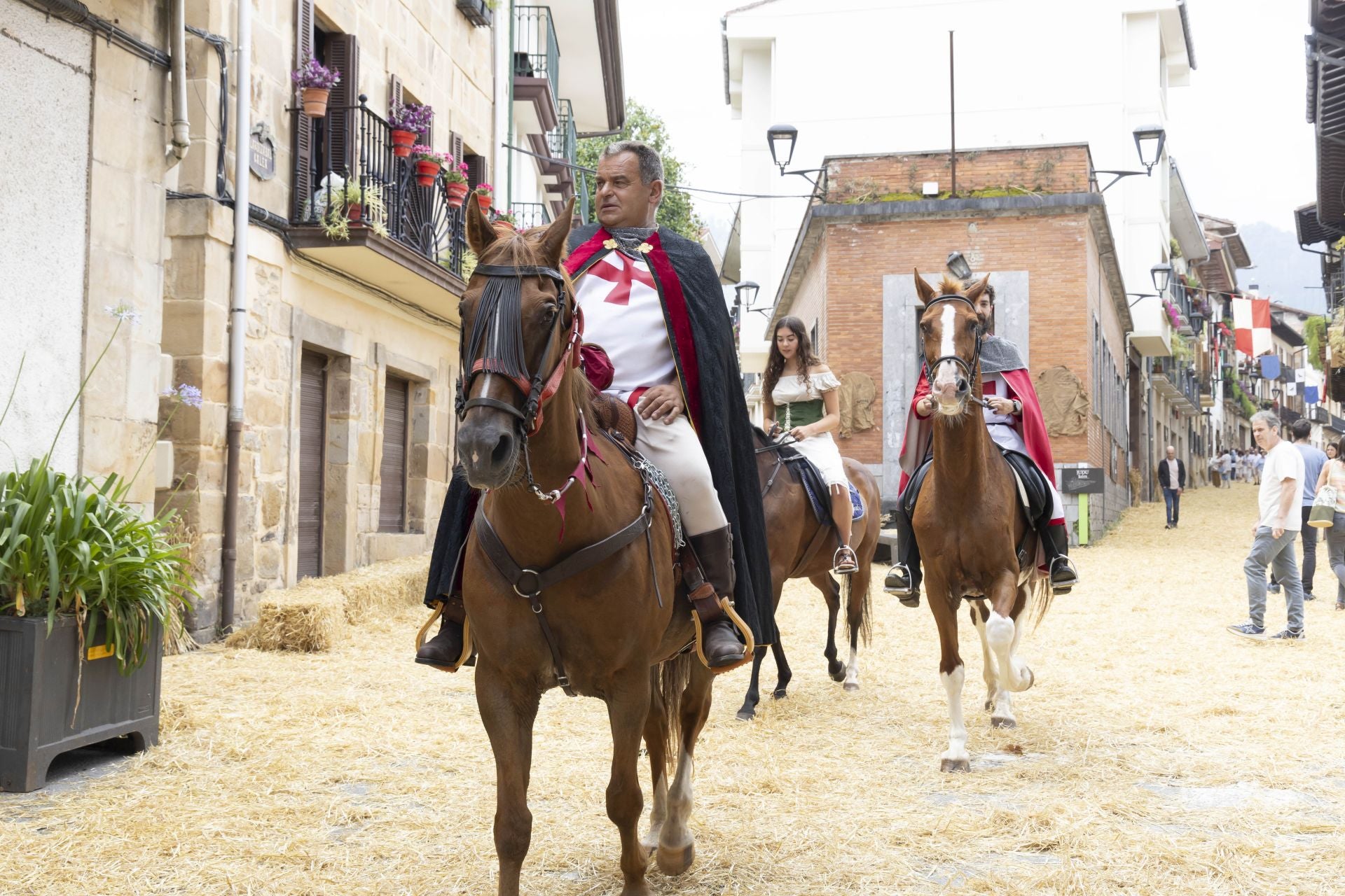 Segura recupera su feria medieval diez años después
