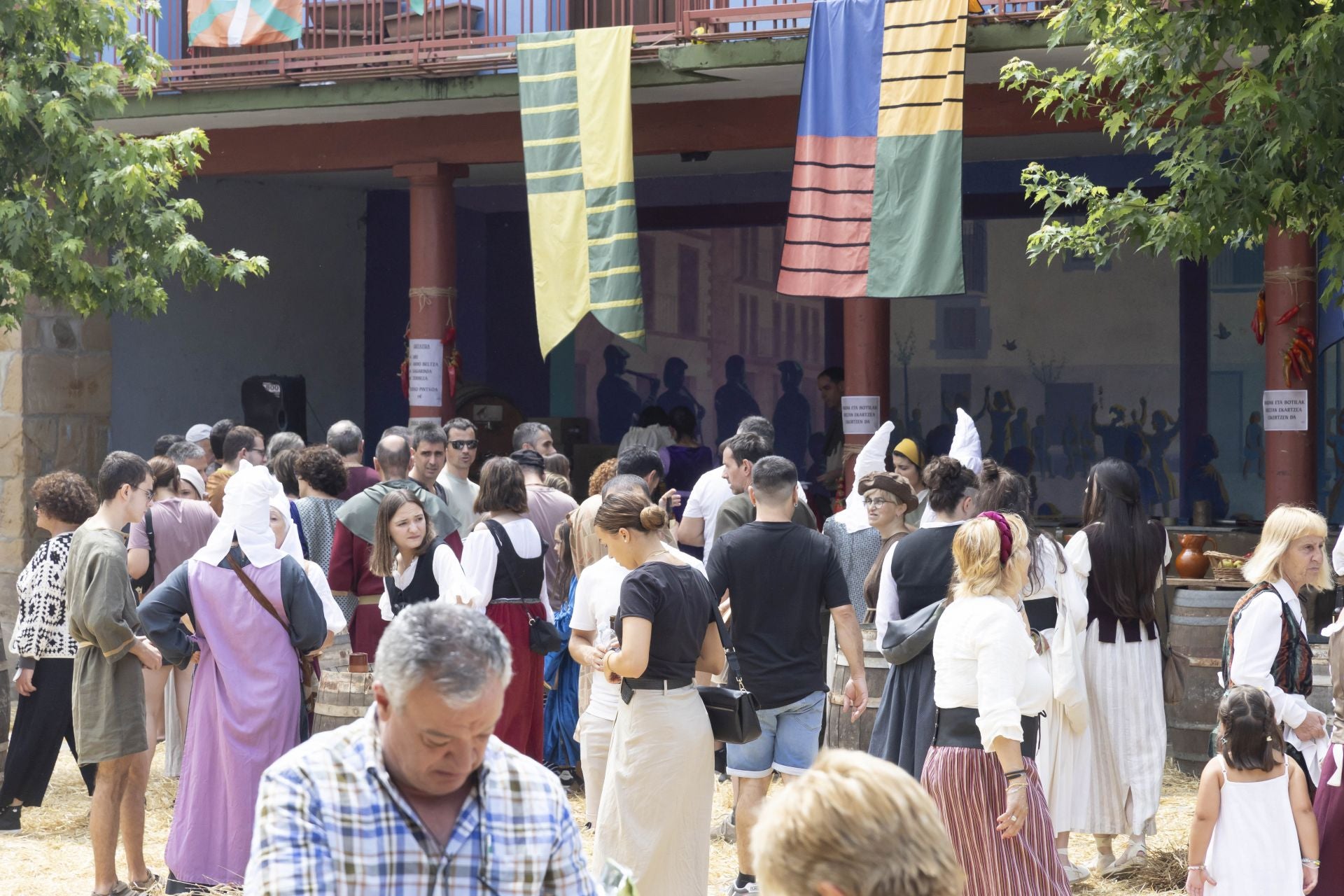 Segura recupera su feria medieval diez años después