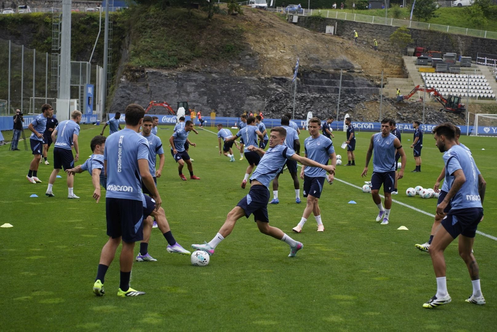Entrenamiento rodeado del cariño del público