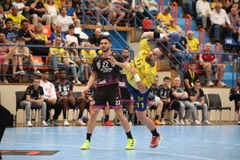El Irudek Bidasoa Irun en un partido de la temporada pasada.