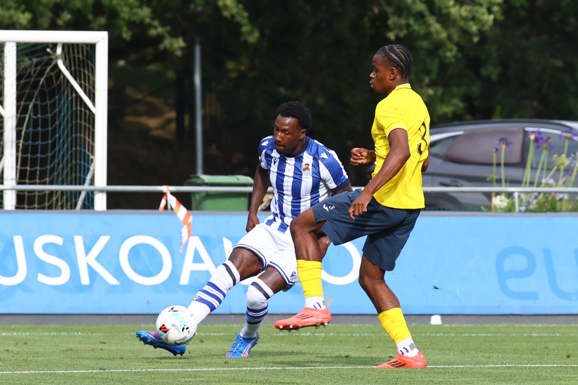 Victoria de la Real en el primer partido de pretemporada