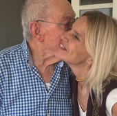 Eugenia Martínez de Irujo junto a Txomin Rekondo.