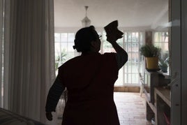 Los extranjeros que sacan adelante algunos sectores clave de la economía guizpuzcoana: «Sin ellos habría un colapso del 100%»