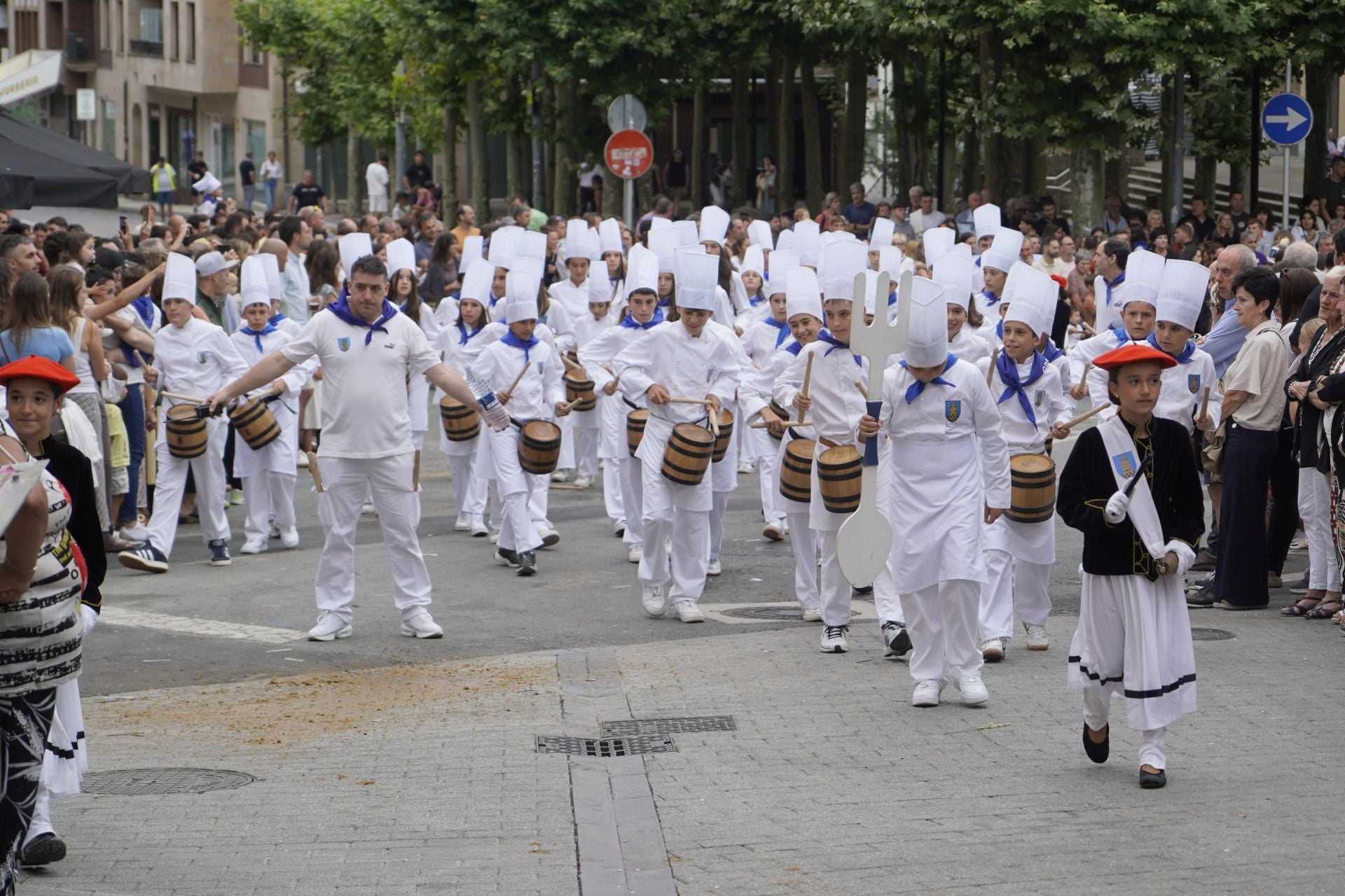 Domingo tamborrero en Ordizia