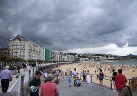 La penúltima semana de julio arrancará con los coletazos de un frente frío y aviso amarillo por olas