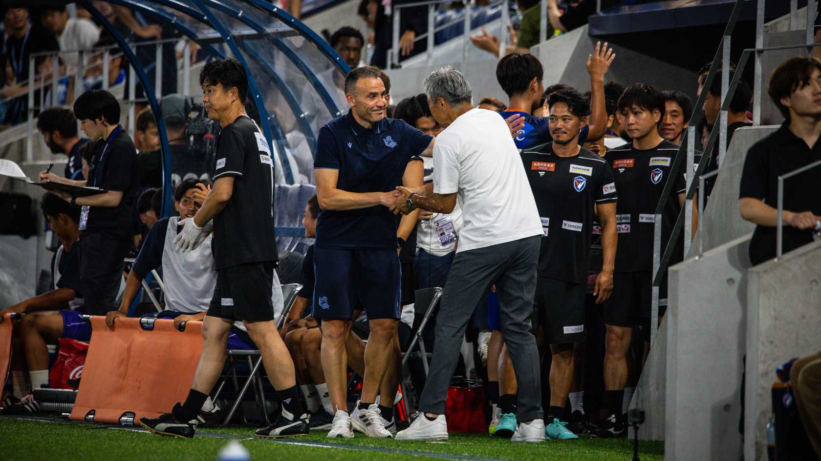 El V-Varen Nagasaki-Real Sociedad, en imágenes