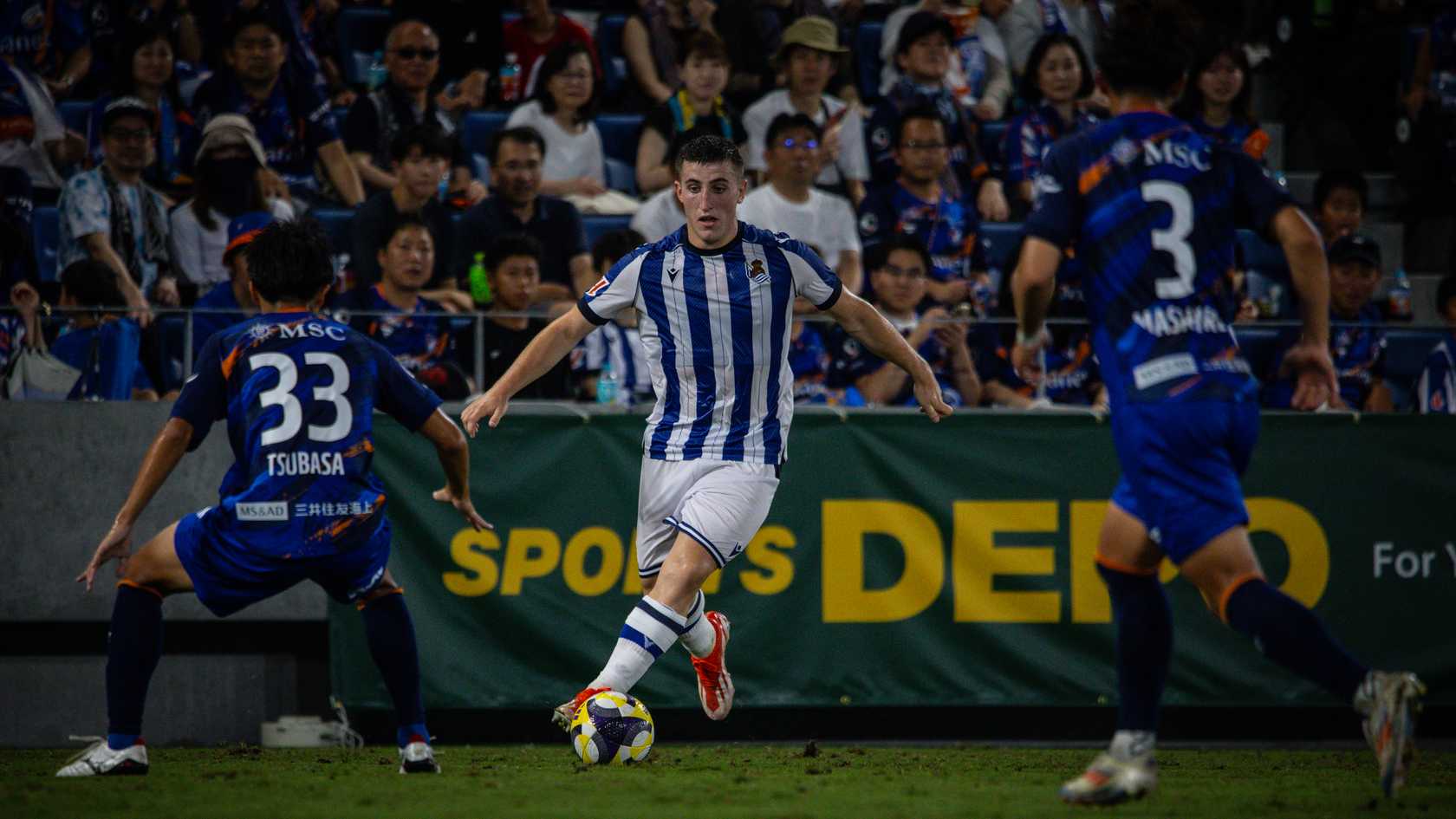 El V-Varen Nagasaki-Real Sociedad, en imágenes