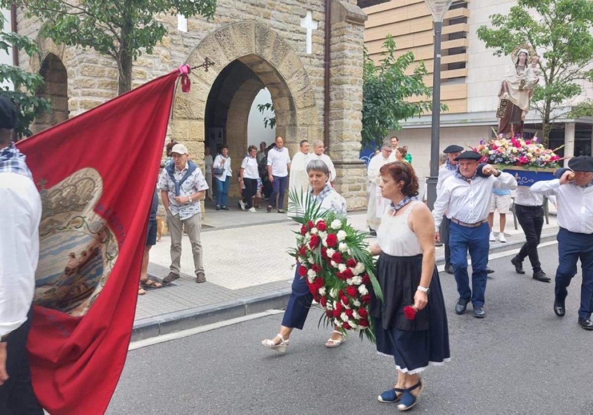 Celebración del día del Carmen