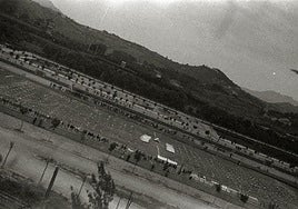 Estadio de bolsillo de Amara, donde después se construiría la plaza del Sauce.