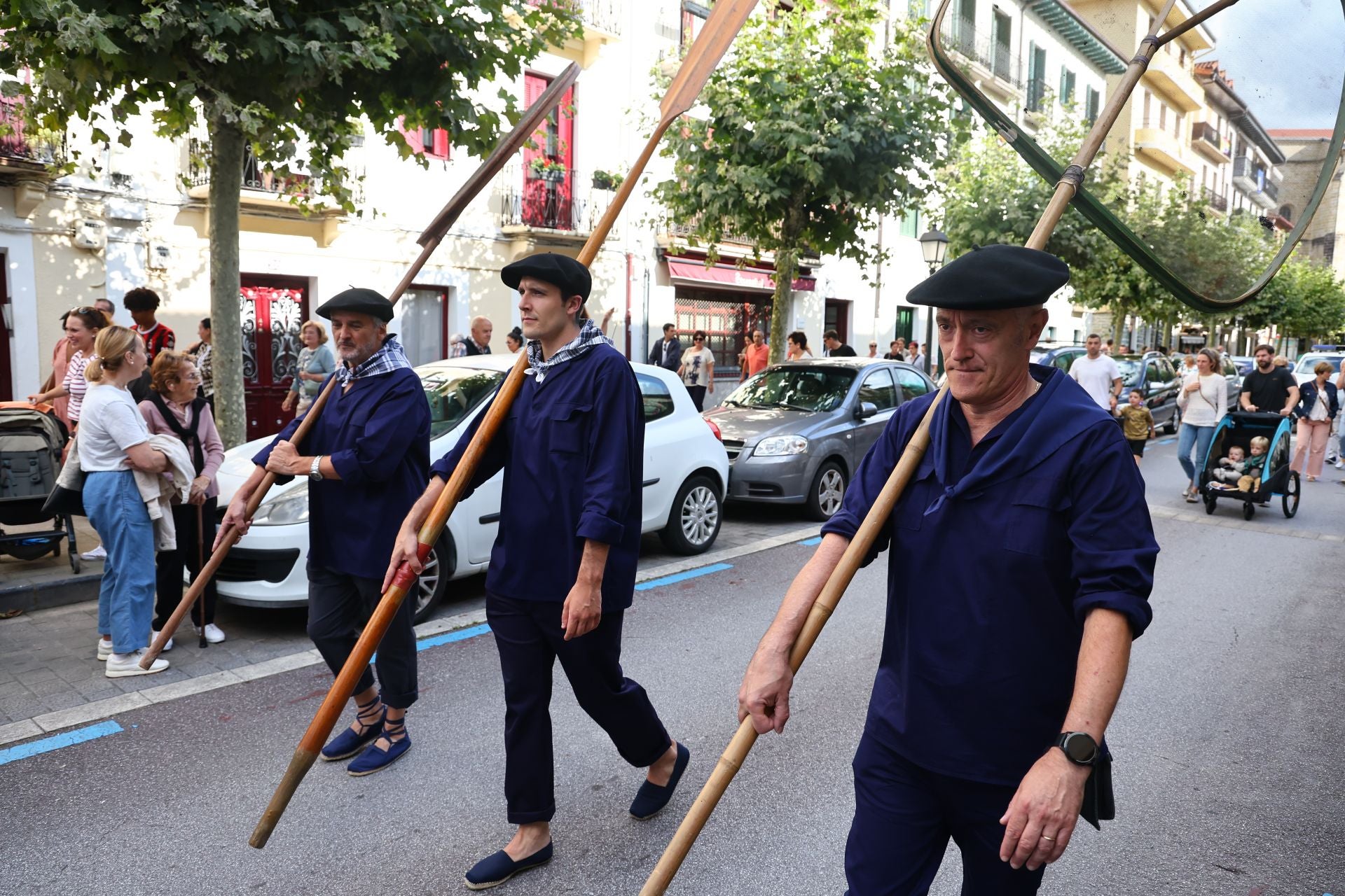 Tamborrada infantil y de veteranos en Irun