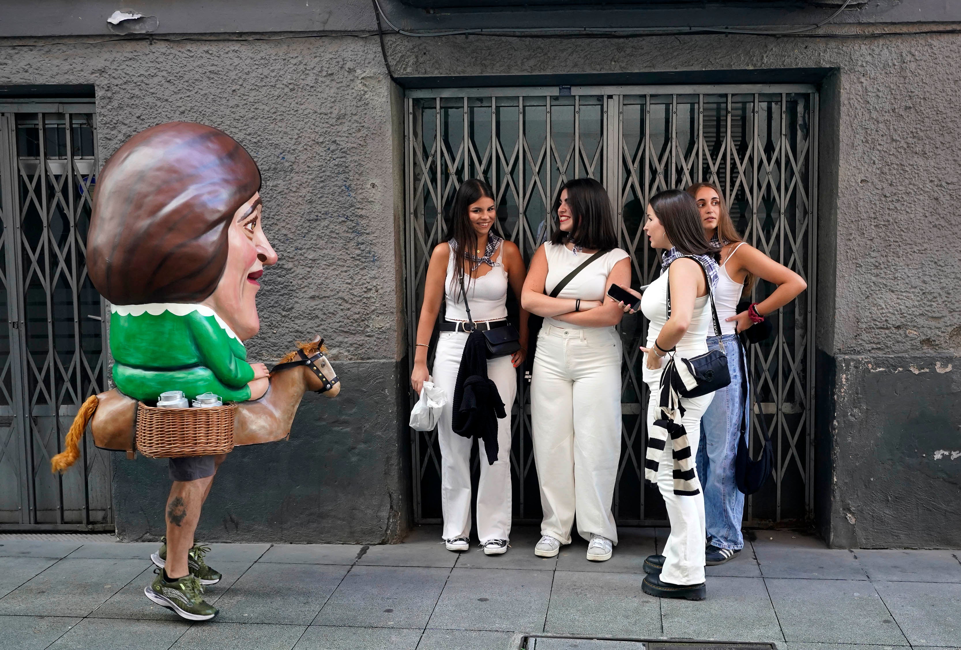 Villabona comienza las fiestas de Santiago con el txupinazo
