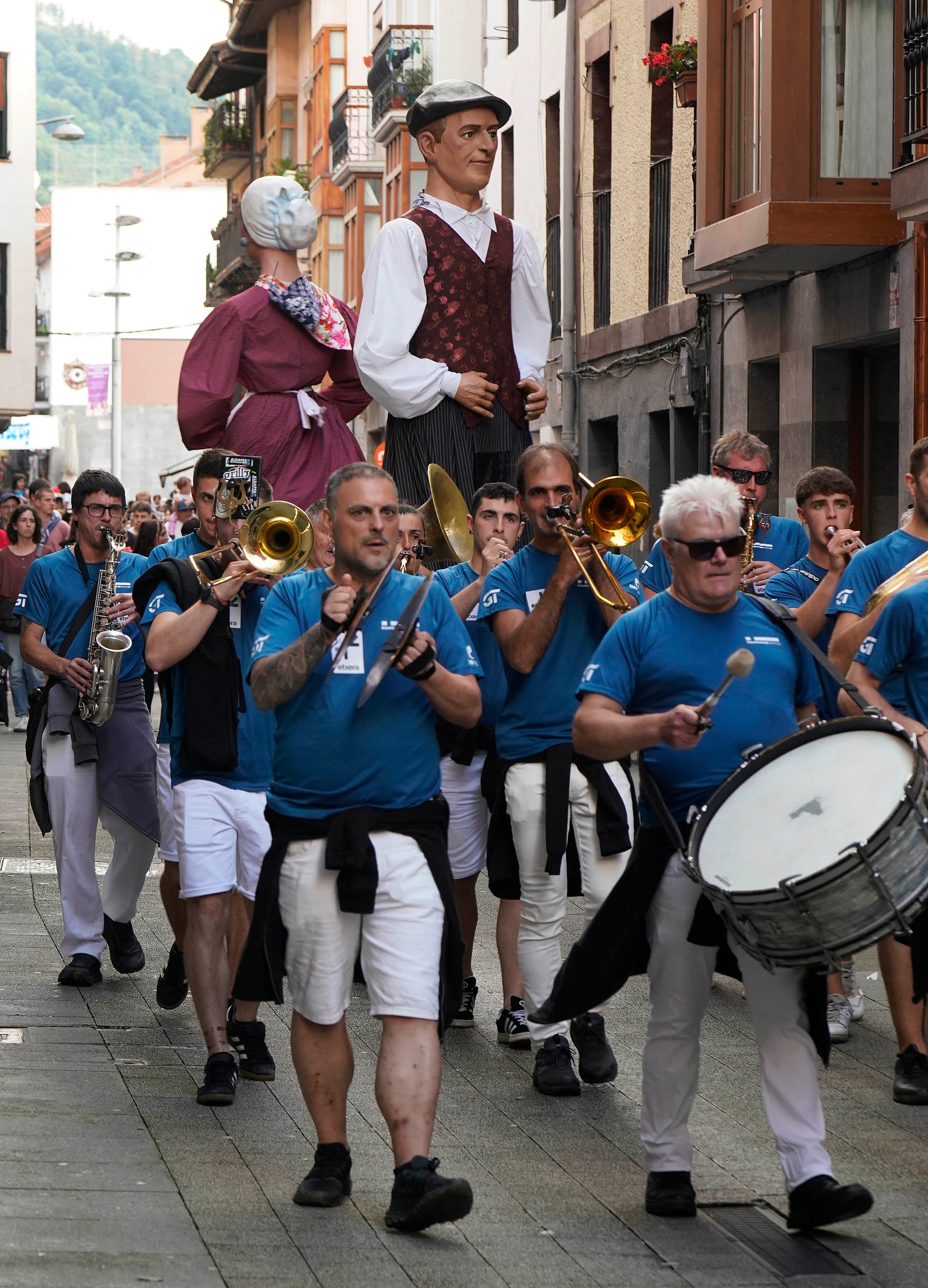 Villabona comienza las fiestas de Santiago con el txupinazo