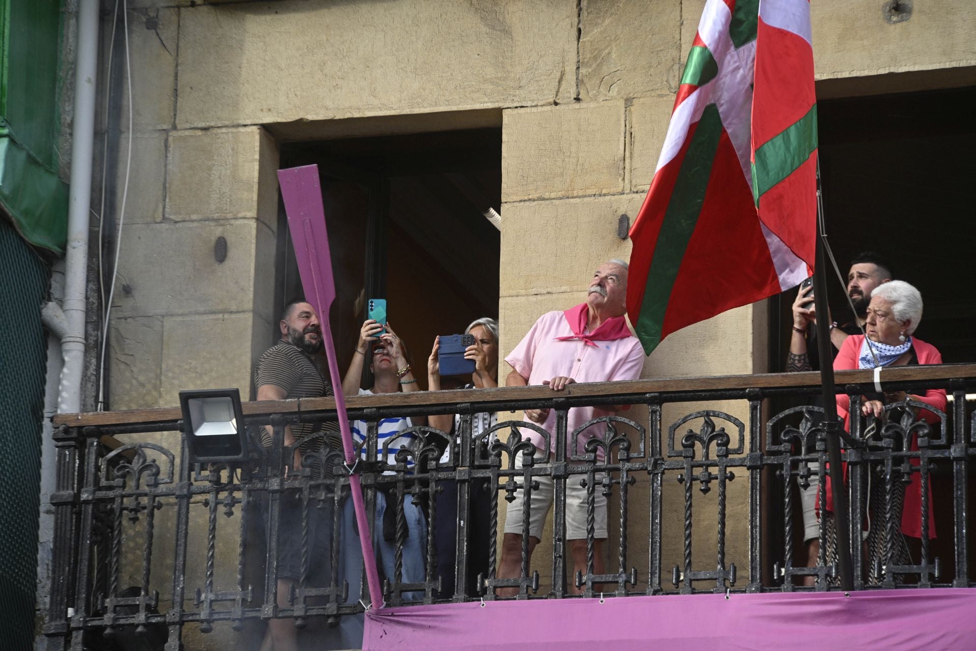 Pasai Donibane enciende el txupinazo