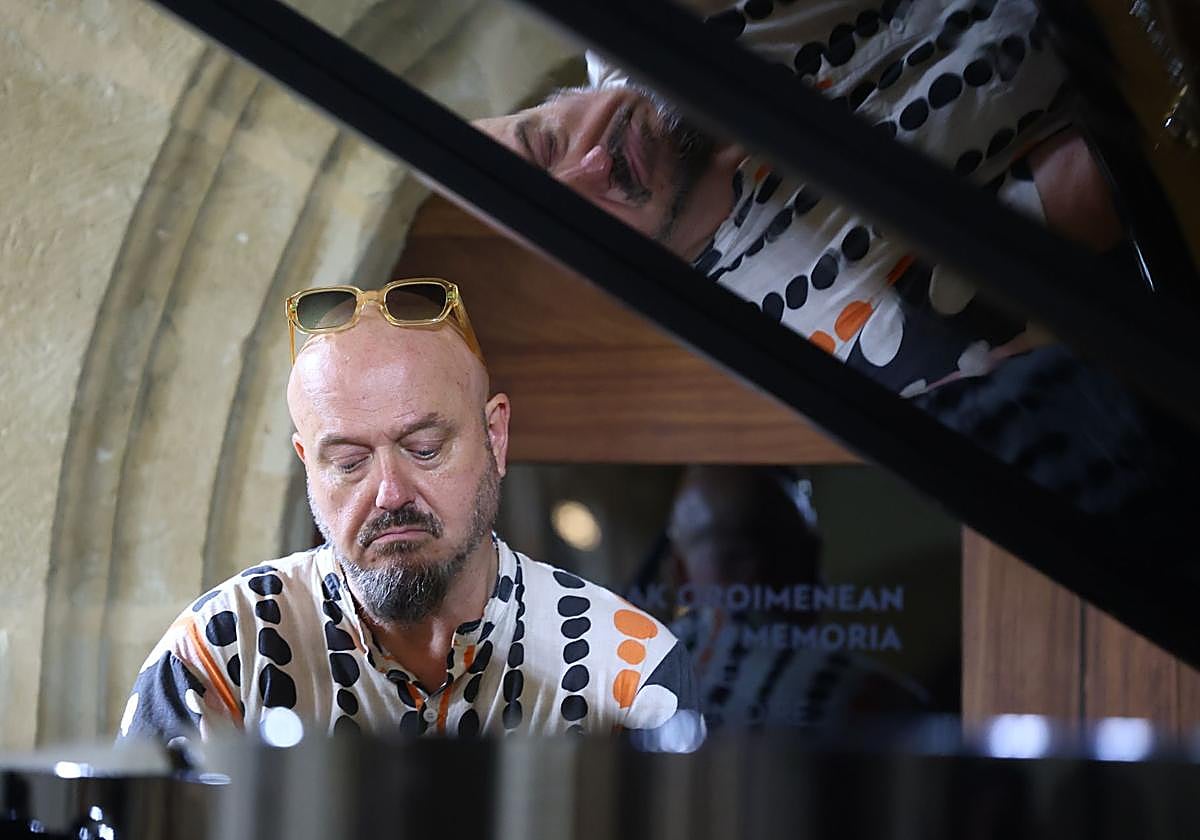 El pianista Bojan Z. durante su recital en San Telmo.