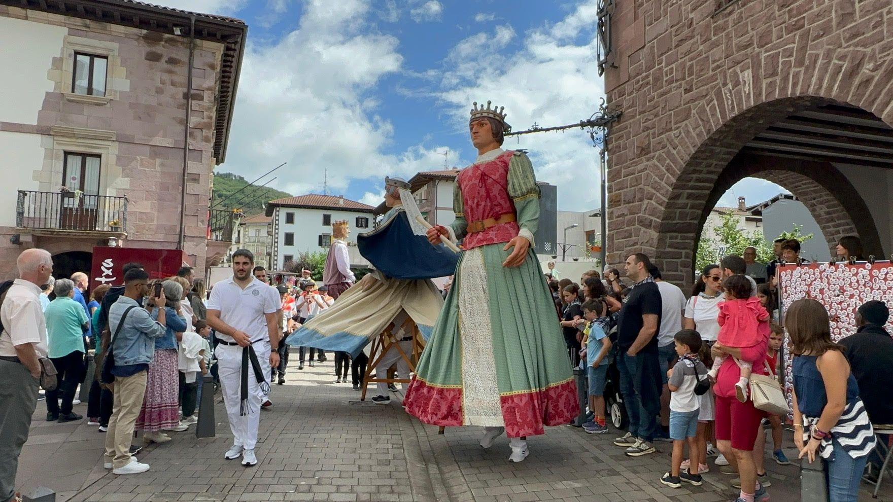 Txupinazo en Elizondo