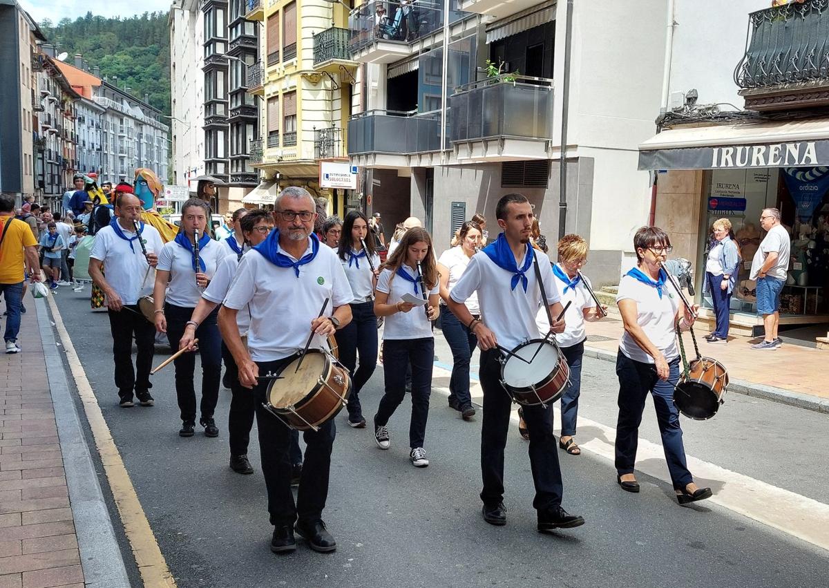 Imagen secundaria 1 - Fiestas de Santa Ana en Ordizia