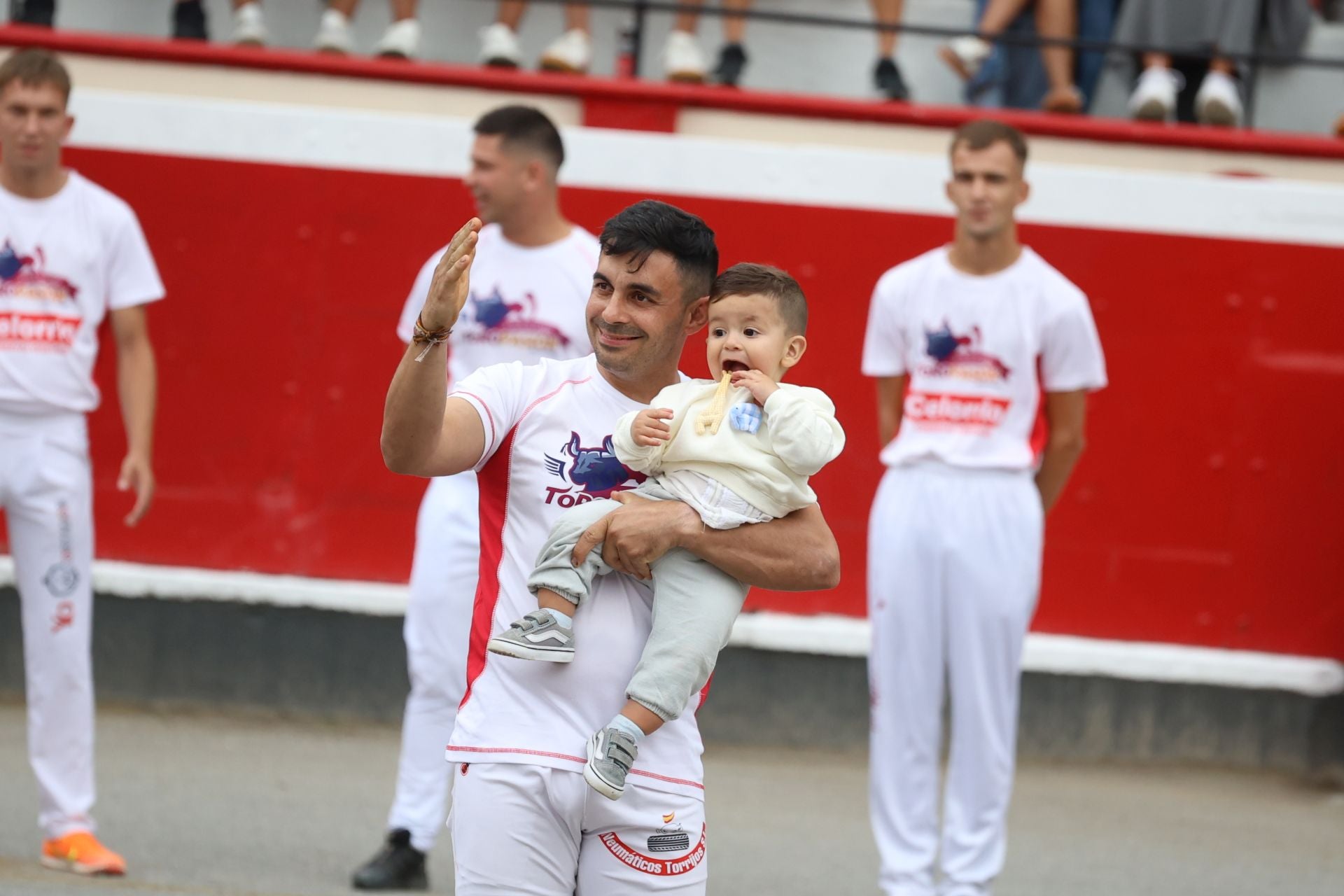 Los recortadores vuelven a triunfar en la plaza de Azpeitia