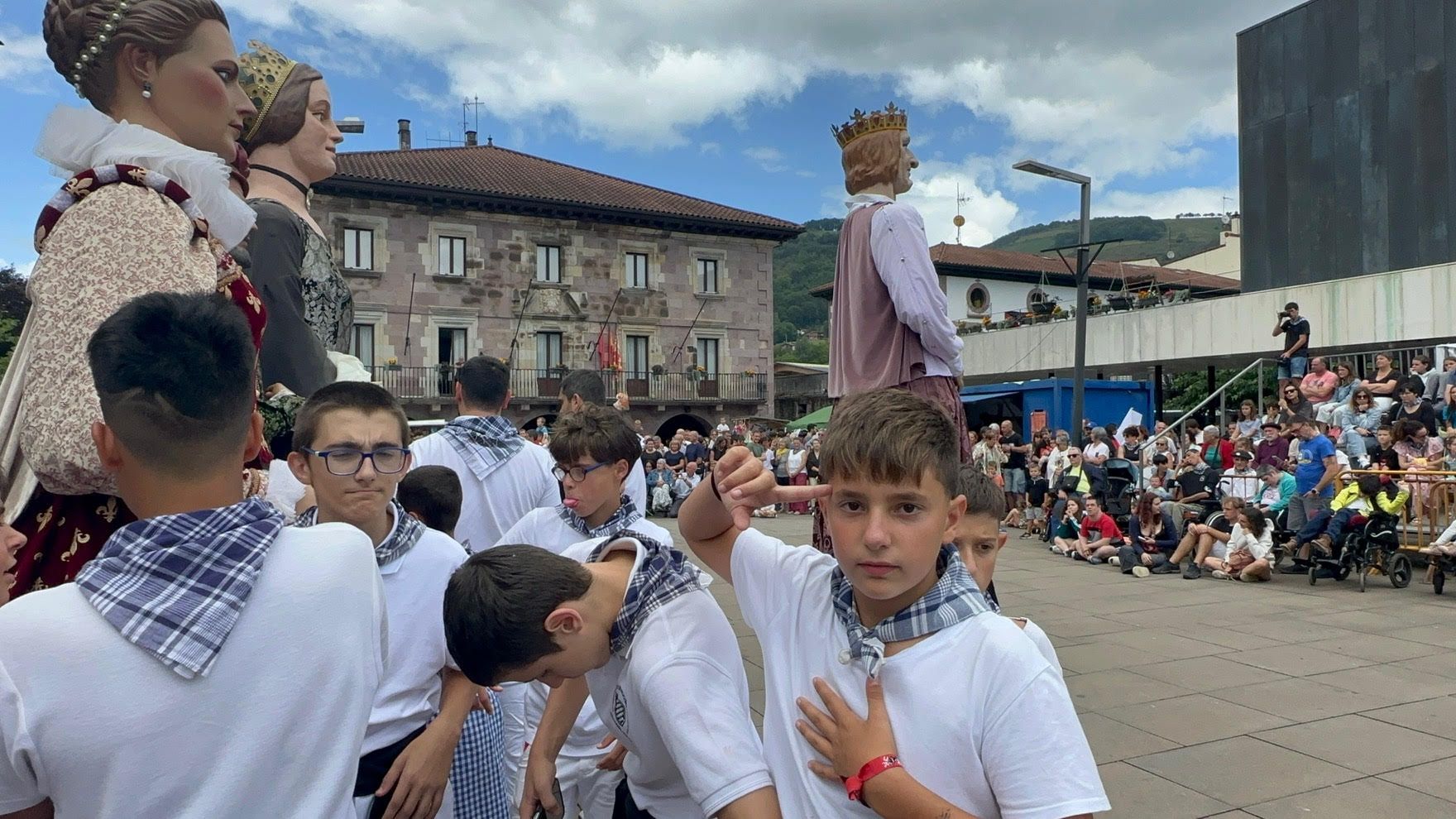Elizondo celebra su día grande