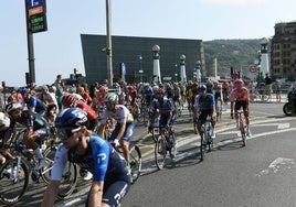Inicio de la Clásica San Sebastian de 2024