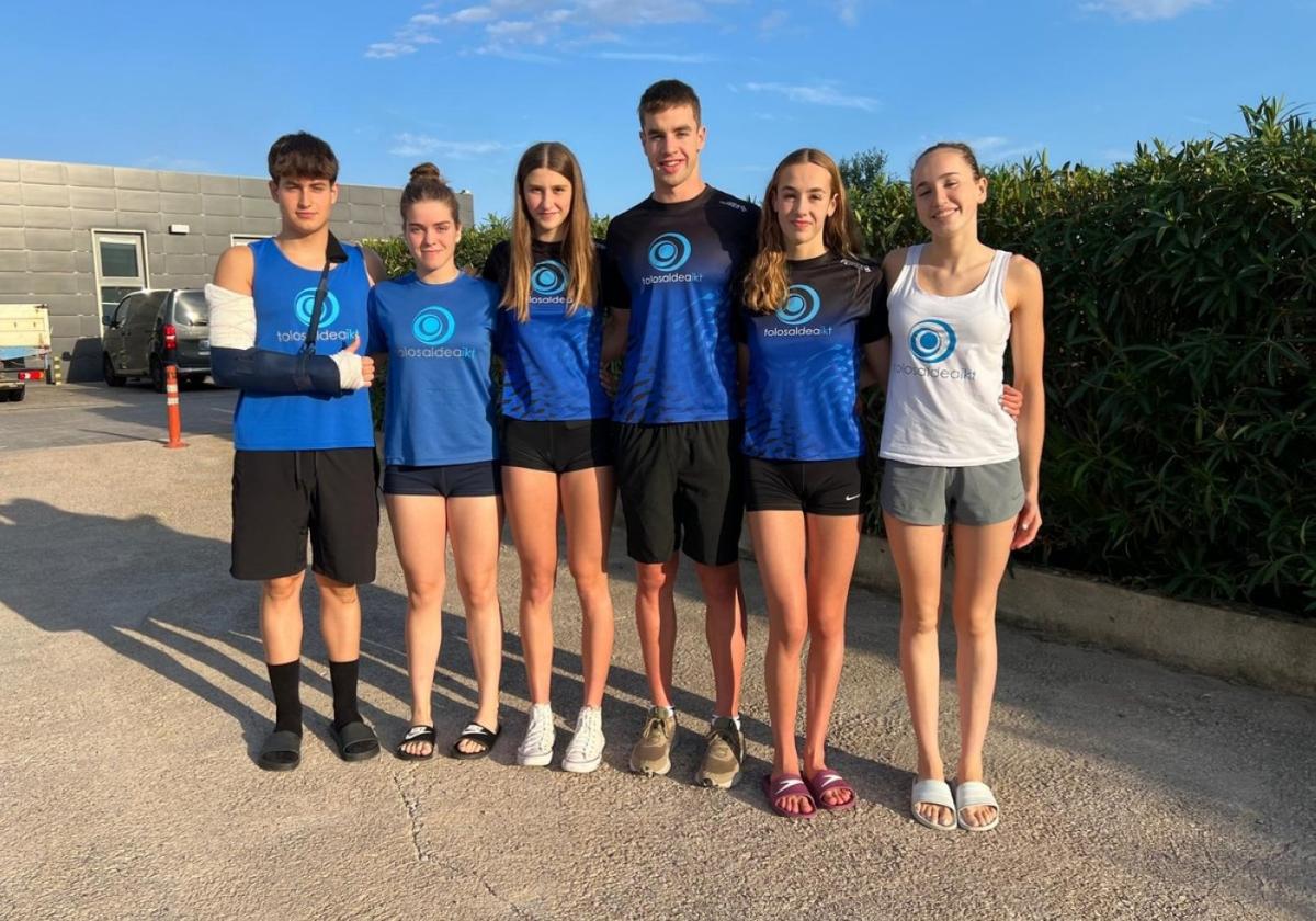 Nadadores de Tolosaldea IKT que han participado en el Campeonato de España de Castellón.