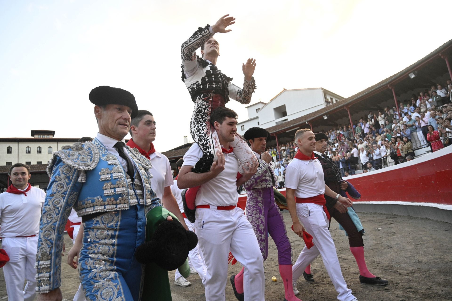 Lleno en Azpeitia para ver los toros
