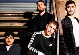 La banda rockera Ezpalak presentará mañana su cuarto álbum 'Gatza' en las fiestas de San Lorenzo.