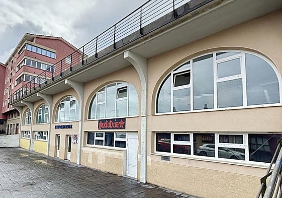 Alokakairuzko etxebizitzak eraikiko dira Euskaltxetan.