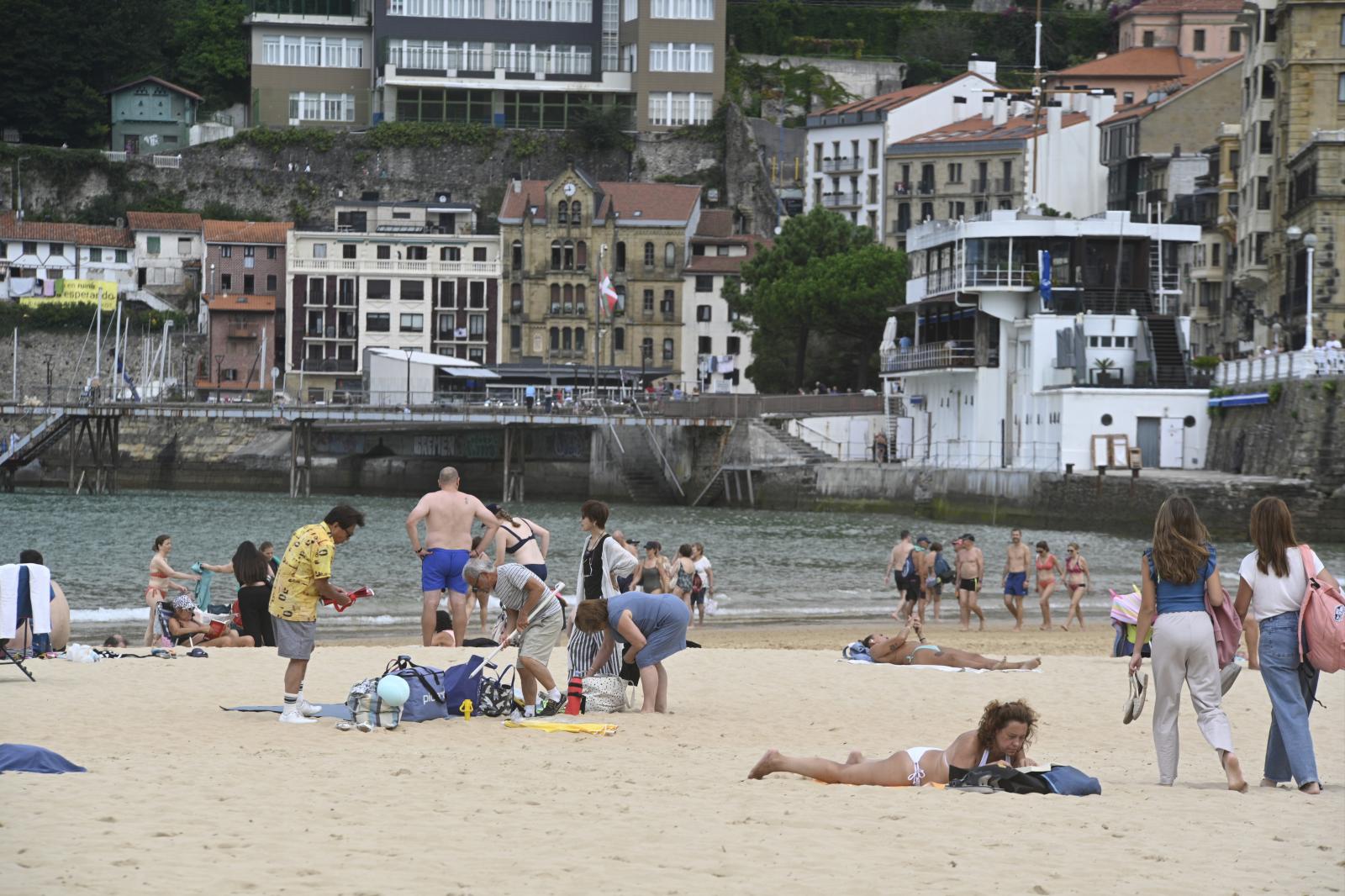 Agosto arranca veraniego