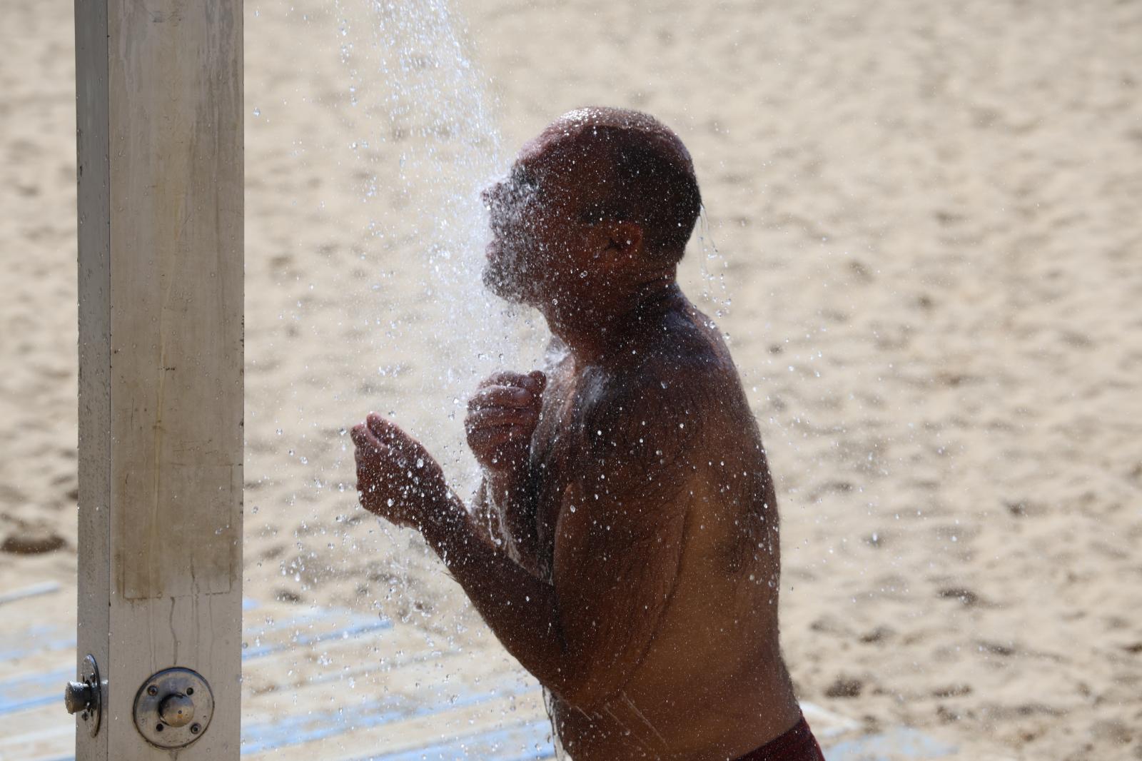Agosto arranca veraniego