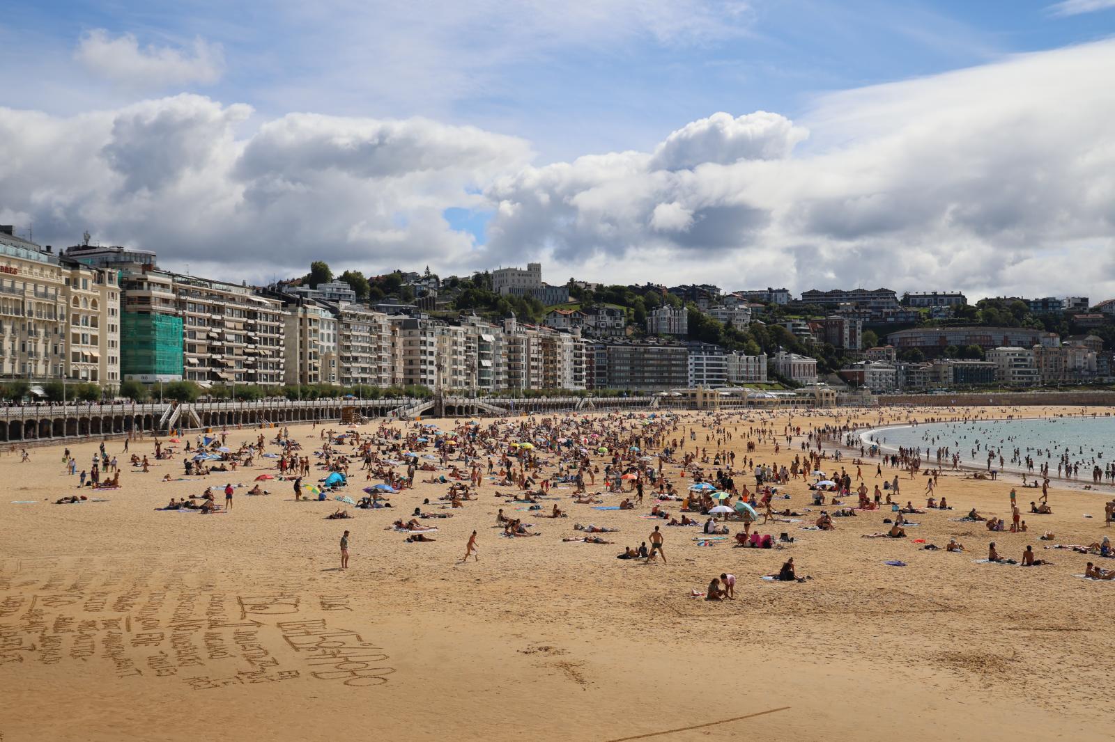 Agosto arranca veraniego