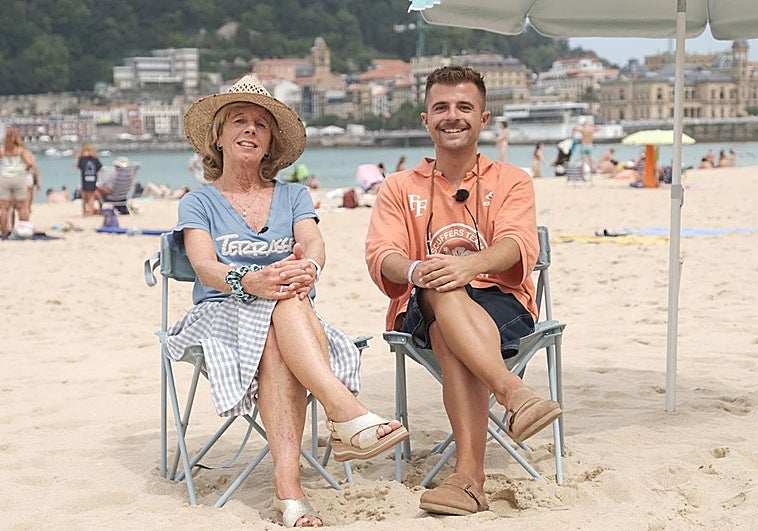 No te pierdas la entrevista completa de Iban García y su madre, Maite Azpiazu, desde la playa de La Concha.