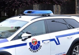 Detenido en Donostia tras empujar y arrancar a un hombre una cadena dorada por el método del tirón