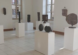 Imagen de una de las salas de Sanz Enea, con los trabajos de Gertrud Pielhoff.