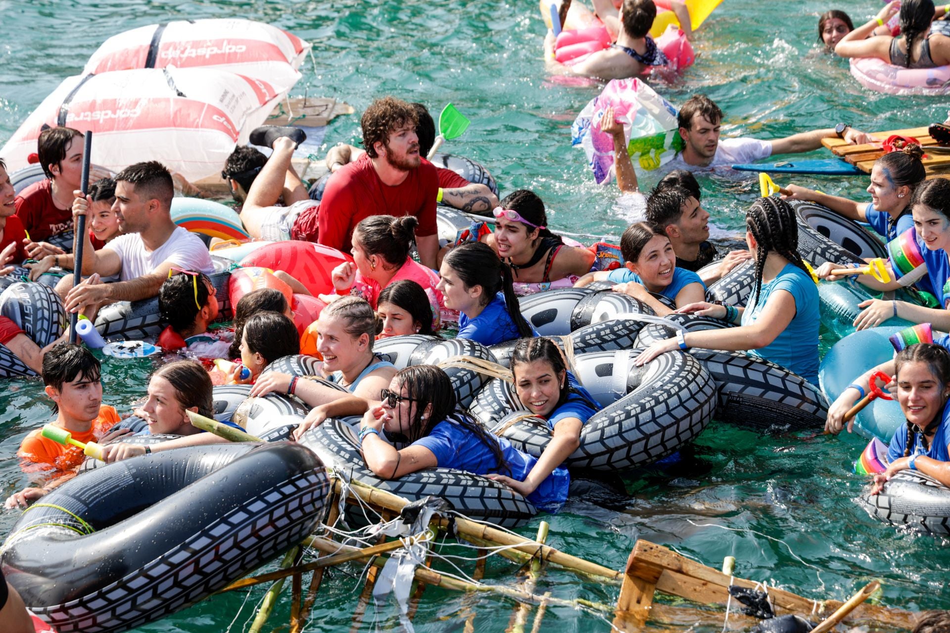 Multitudinario abordaje en San Sebastián