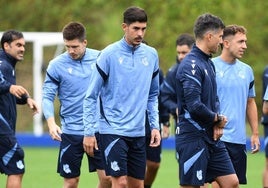 Carlos Fernández, durante un entrenamiento con la Real en Zubieta
