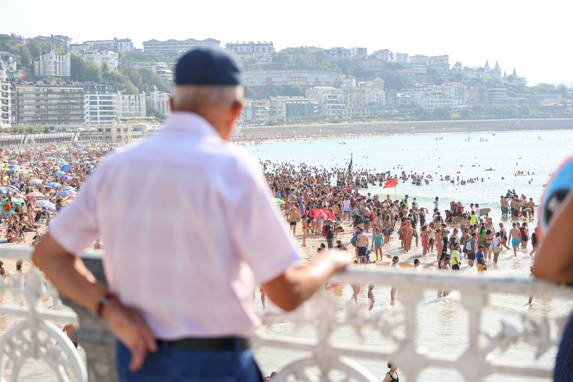 Multitudinario abordaje en San Sebastián