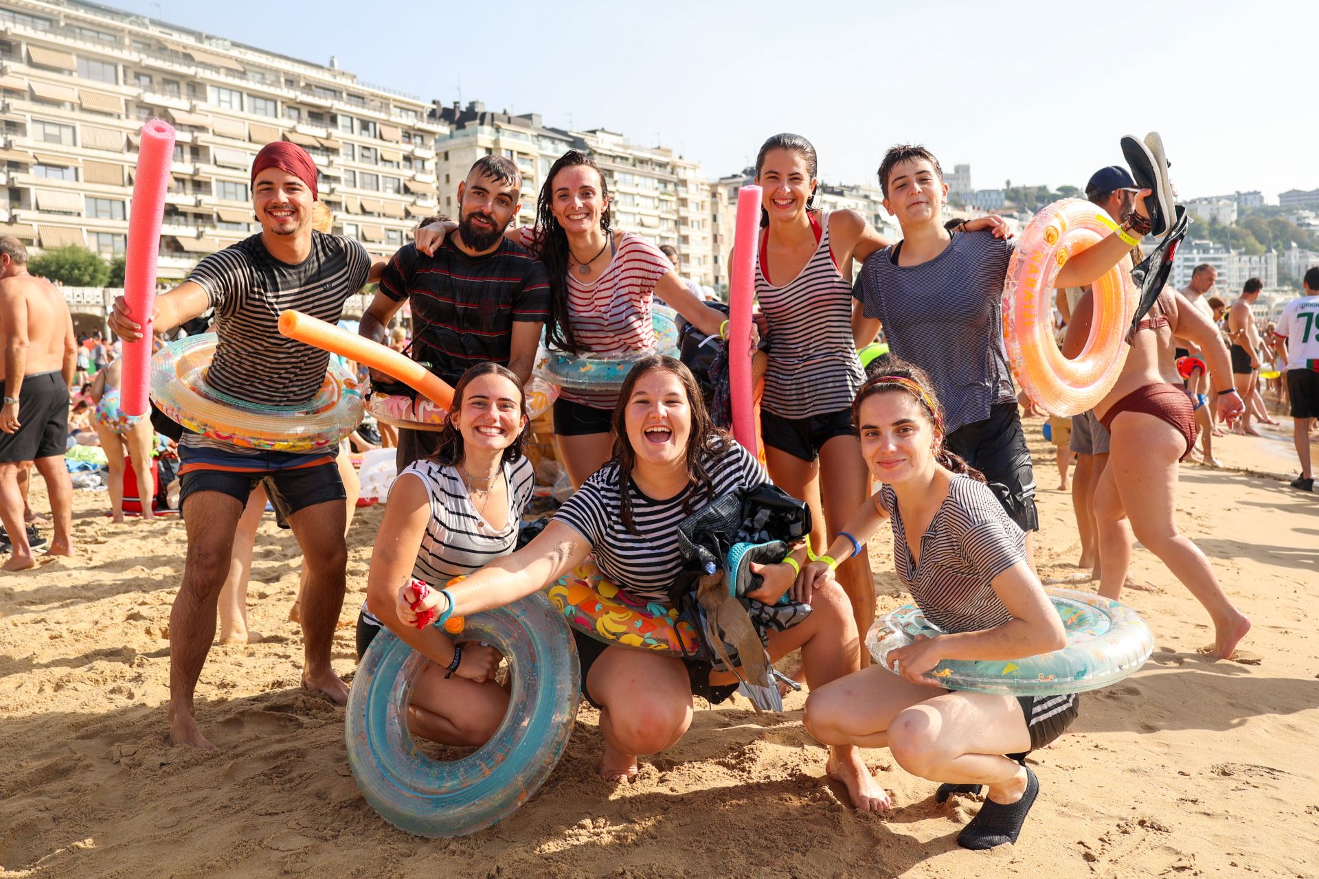 Multitudinario abordaje en San Sebastián