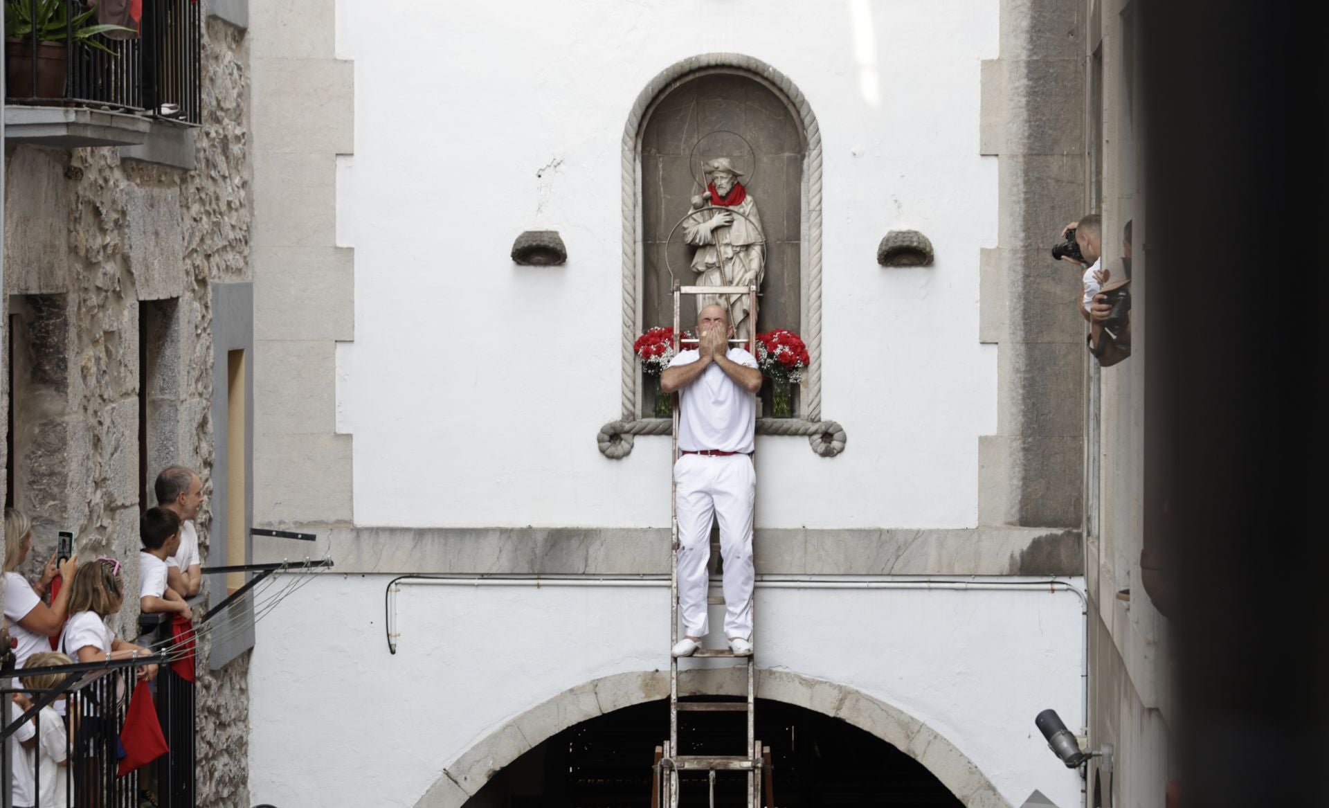 Pistoletazo inicial de los San Rokes